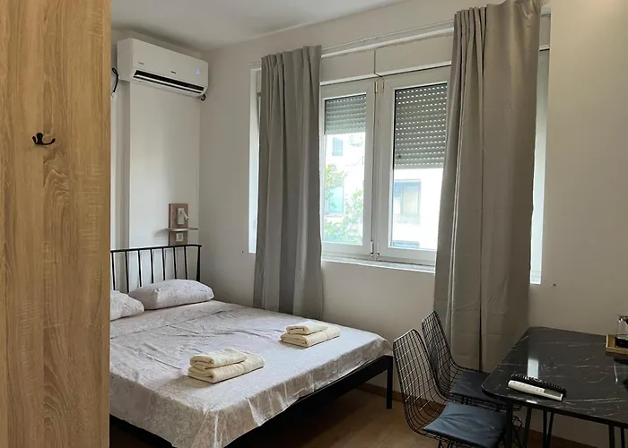 Olive Centre Apartment *